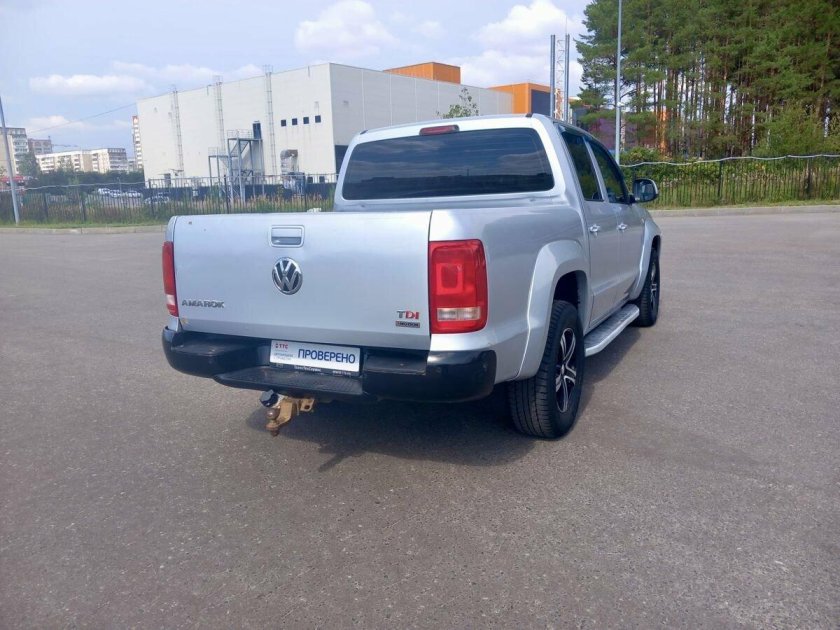 Volkswagen amarok i