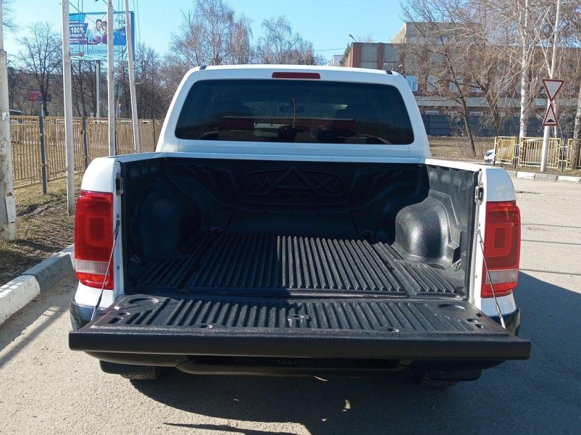 Volkswagen amarok 2013