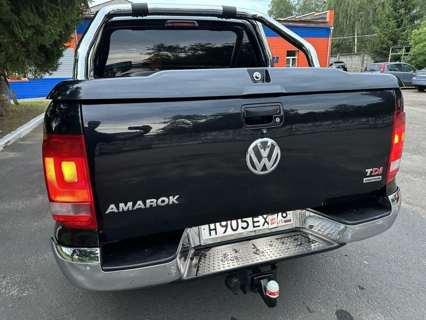 Фаркоп амарок квадрат