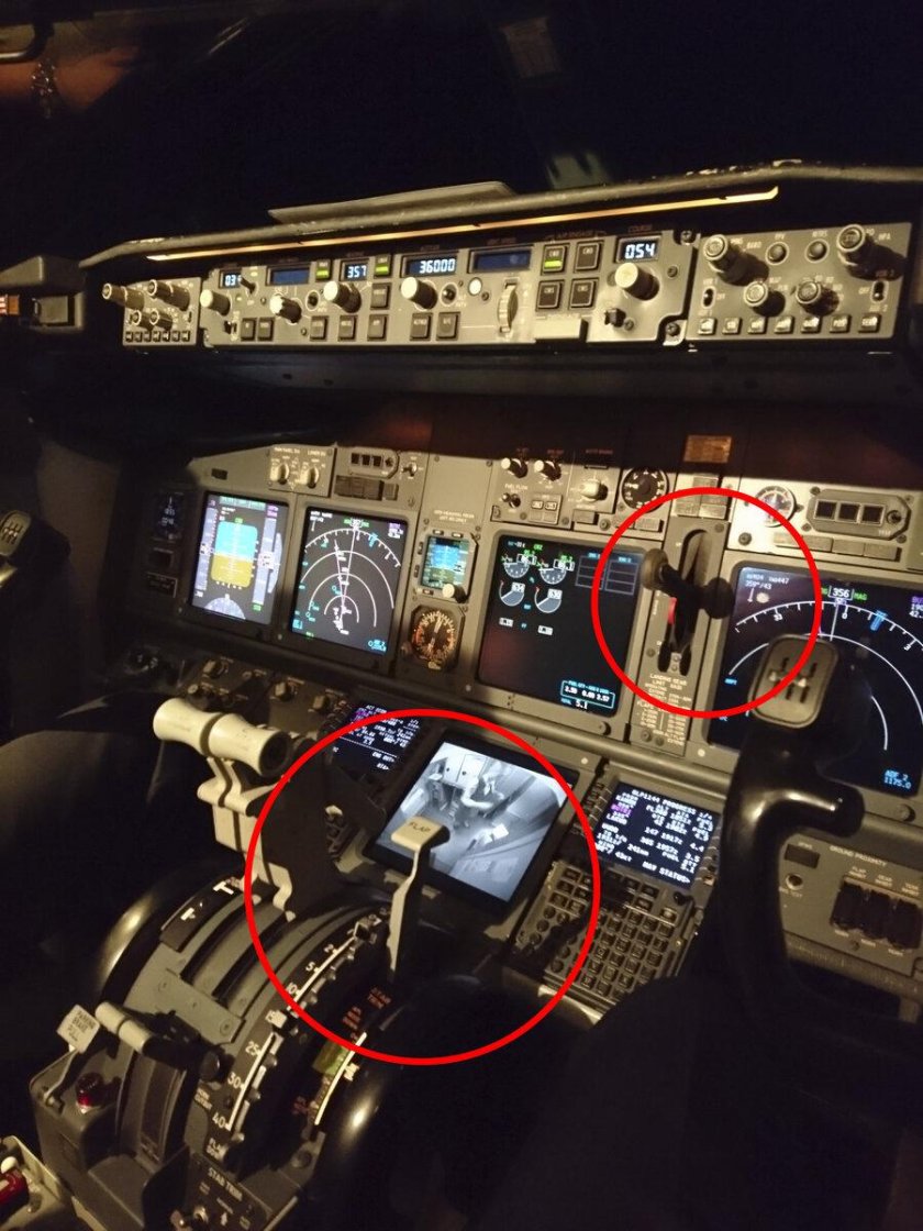 Рычаг выпуска шасси Боинг 737