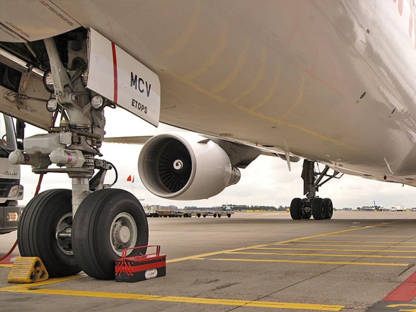 Шасси Боинг 777