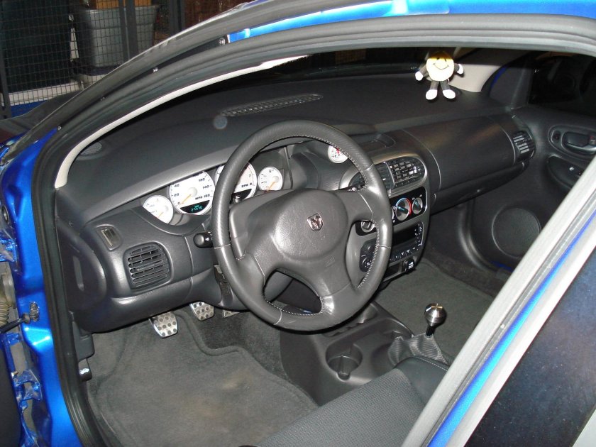Dodge Neon srt4 салон