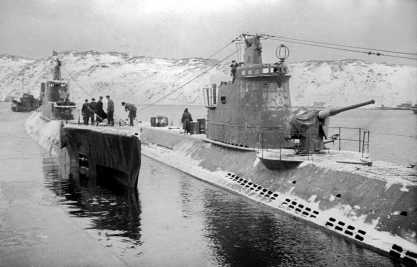 База подводных лодок Северного флота город Полярный вовремя ВОВ 1941-1945