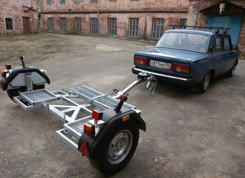 Прицеп эвакуатор МЗСА