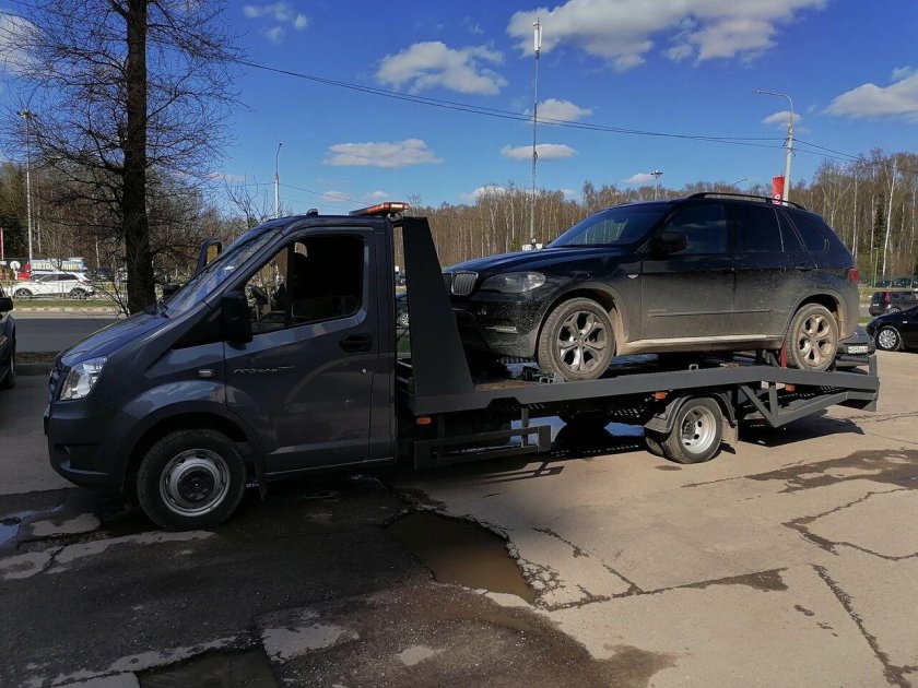 УАЗ профи эвакуатор Луидор