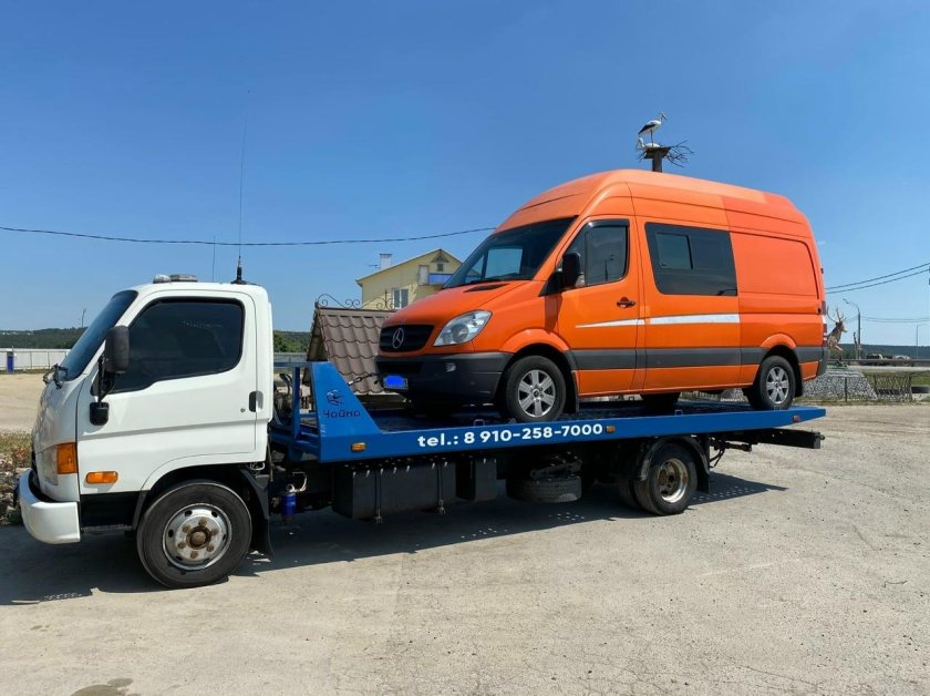 Эвакуатор фото