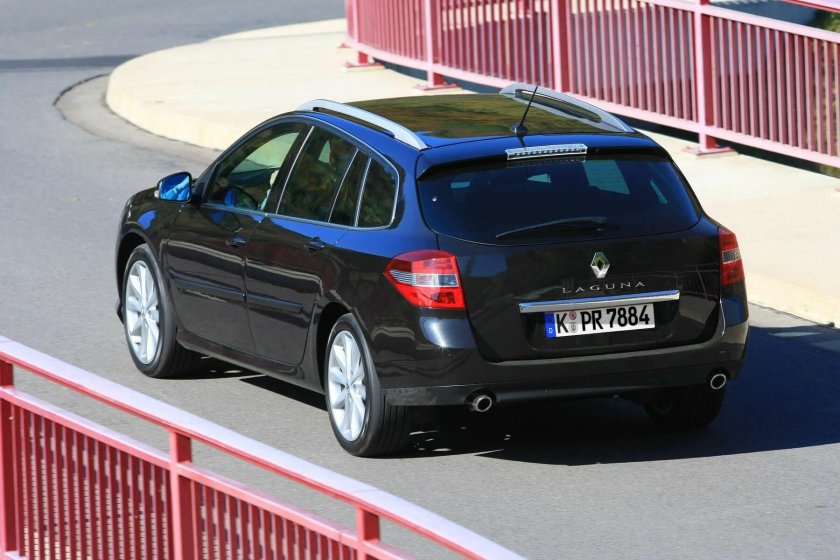 Рено Лагуна универсал