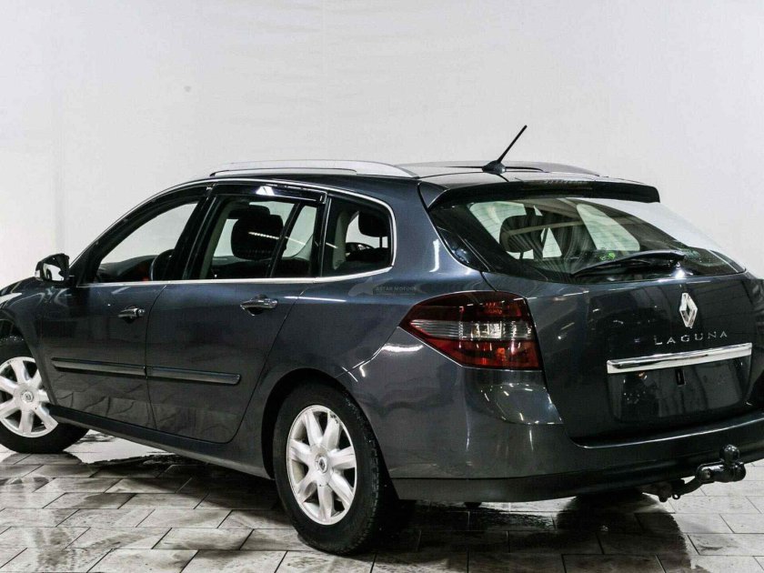 Рено Лагуна универсал 2009