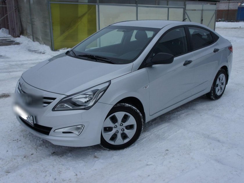 Hyundai Solaris 2014 серебристый