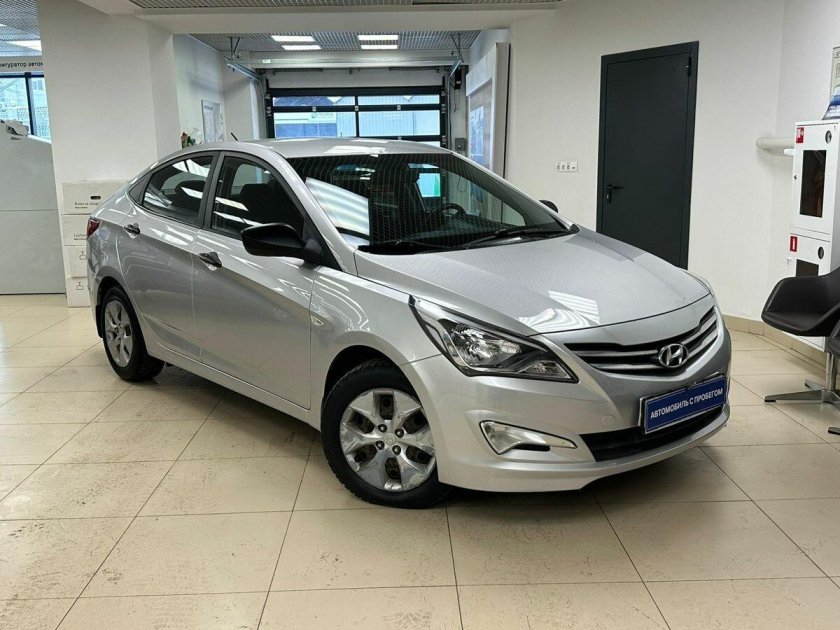 Hyundai solaris 2014