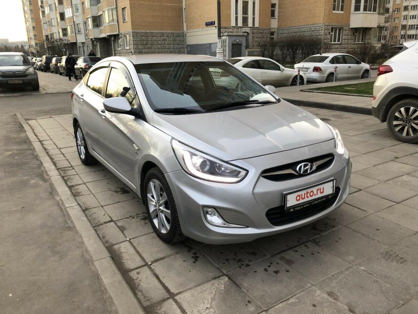Hyundai Solaris 2013