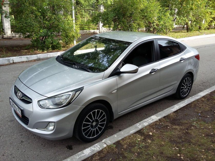 Hyundai Solaris 2011