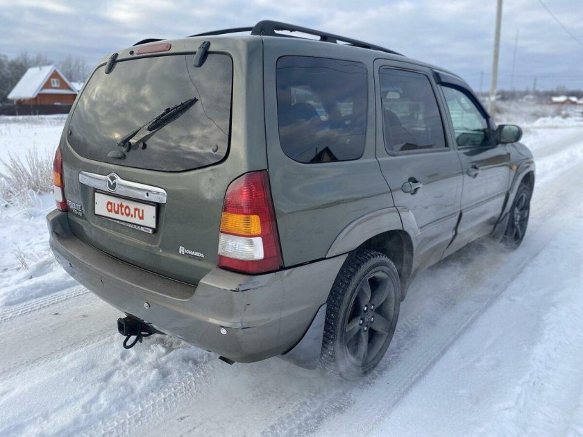Mazda tribute i