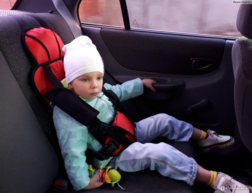 Бескаркасное автокресло Винни