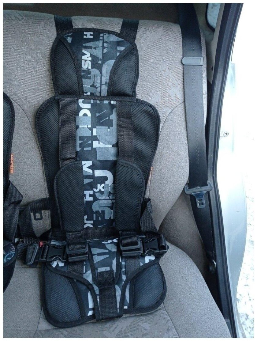 Бескаркасное автокресло Масяня