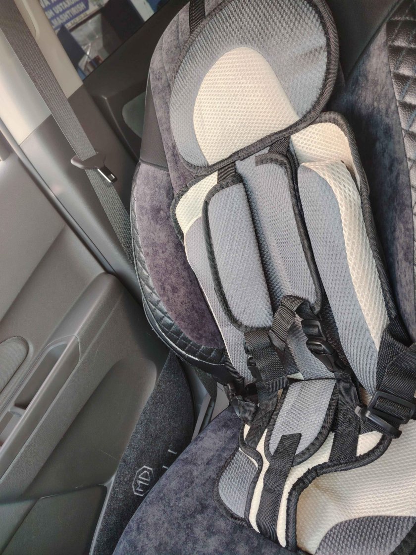 Кресло автомобильное детское