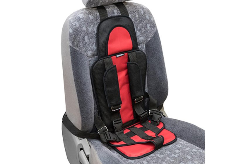 Автомобильное детское кресло