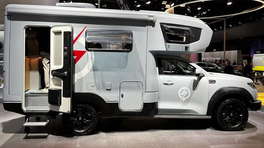 Внедорожный автодом