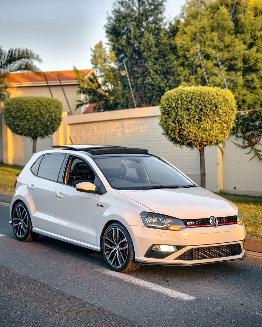 Volkswagen polo gti 2017