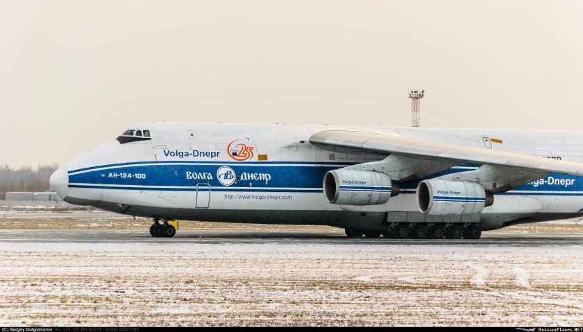 АН 124 Толмачево