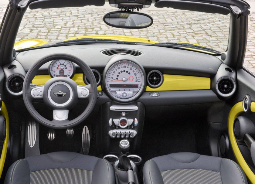 Mini Cooper 2007 салон