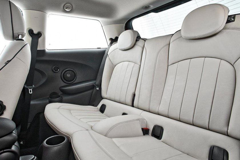 Mini Cooper салон 2012