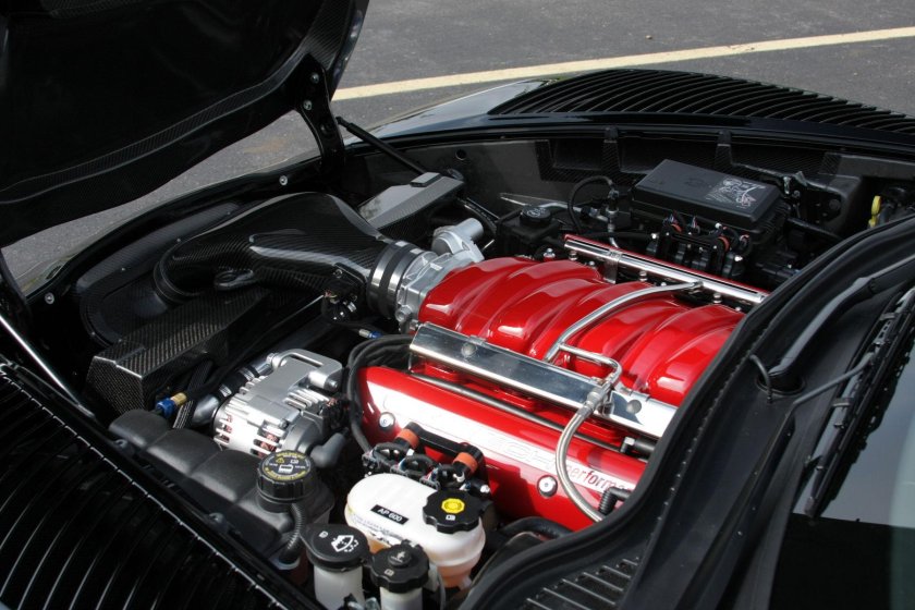 Chevrolet Corvette двигатель
