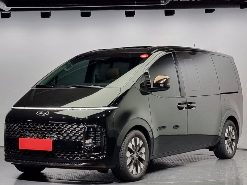 Hyundai Staria 2021