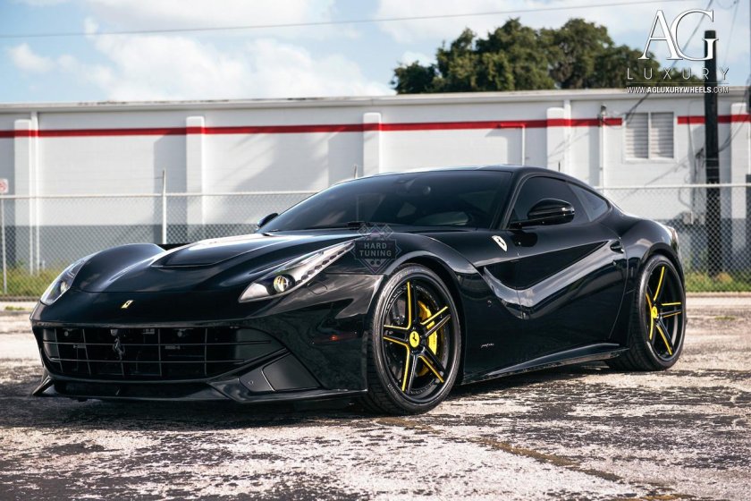 Феррари Берлинетта