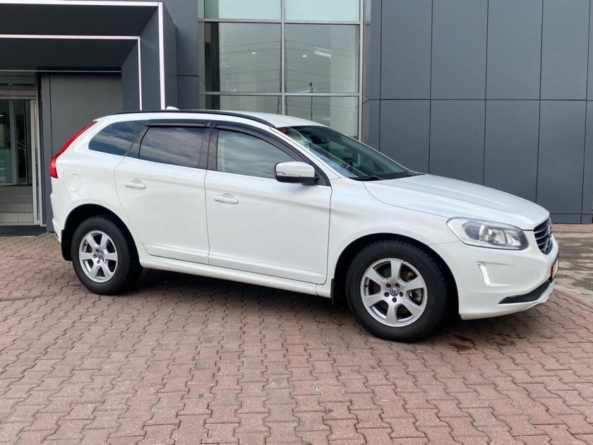 Volvo xc60 рестайлинг 2014