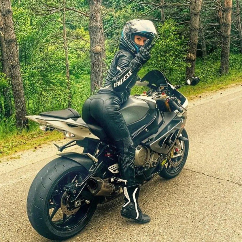 Мотоцикл BMW 1000rr