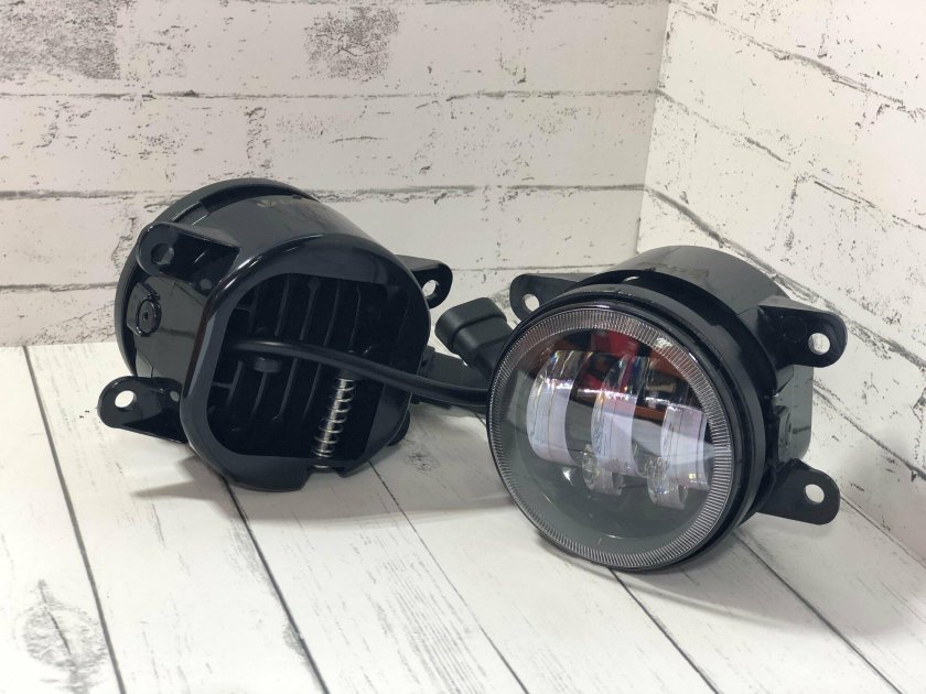 Диодные ПТФ Прадо 120