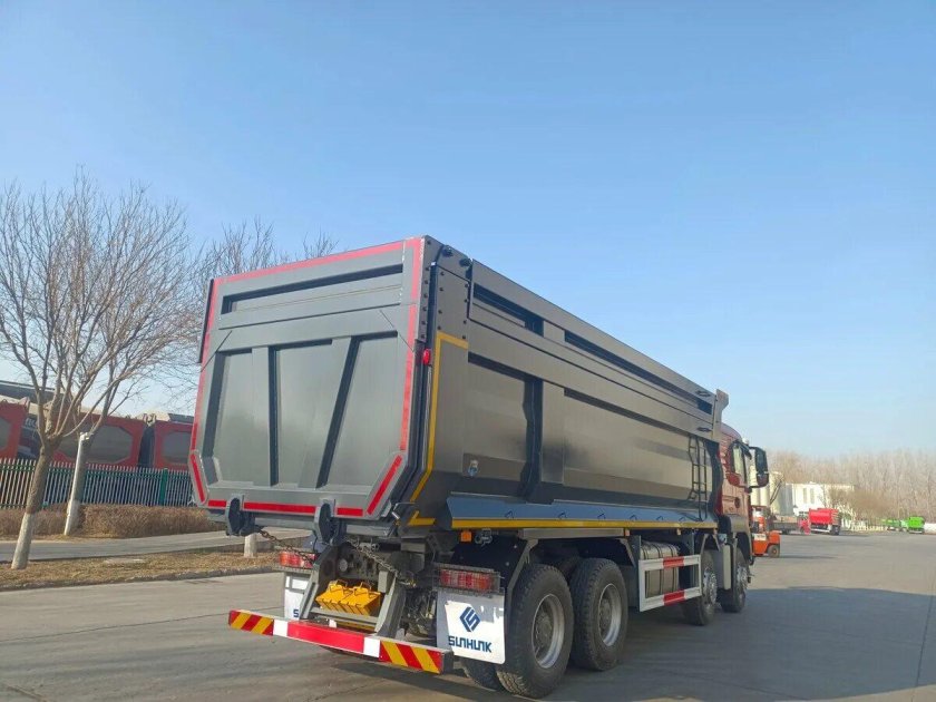 Sitrak c7h самосвал