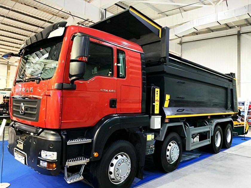 Sitrak c7h 8x4 самосвал 2022