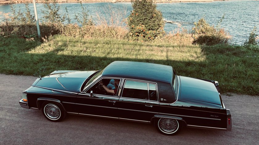 Cadillac Fleetwood 1986