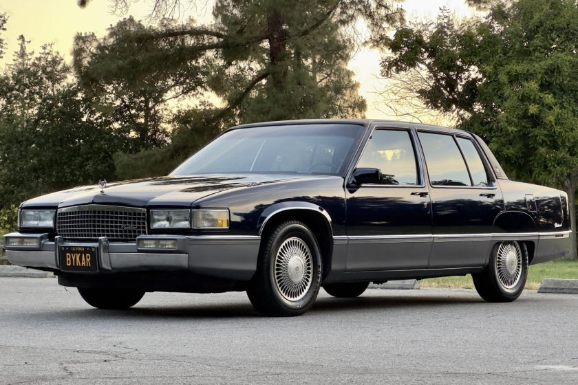 Cadillac fleetwood brougham 1993