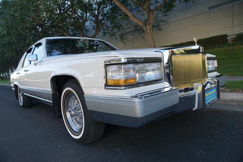Cadillac Brougham 1992