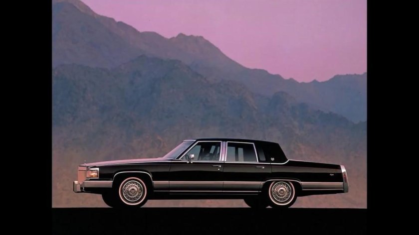 Cadillac Brougham 1990