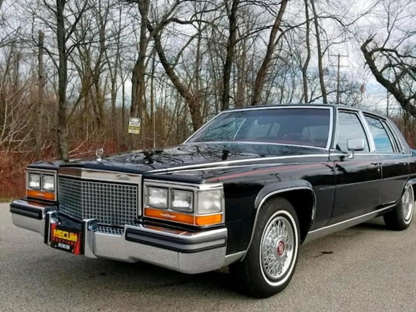 Cadillac Fleetwood 1987