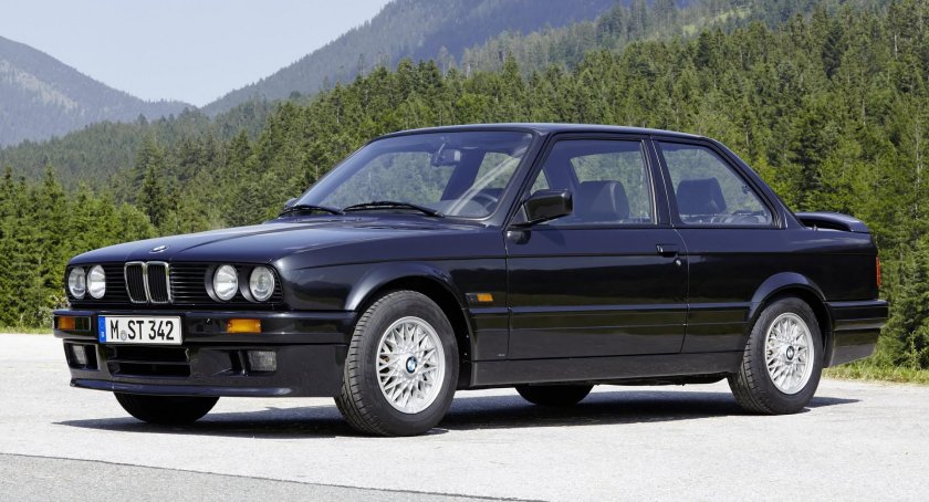 BMW 3 Series (e30)