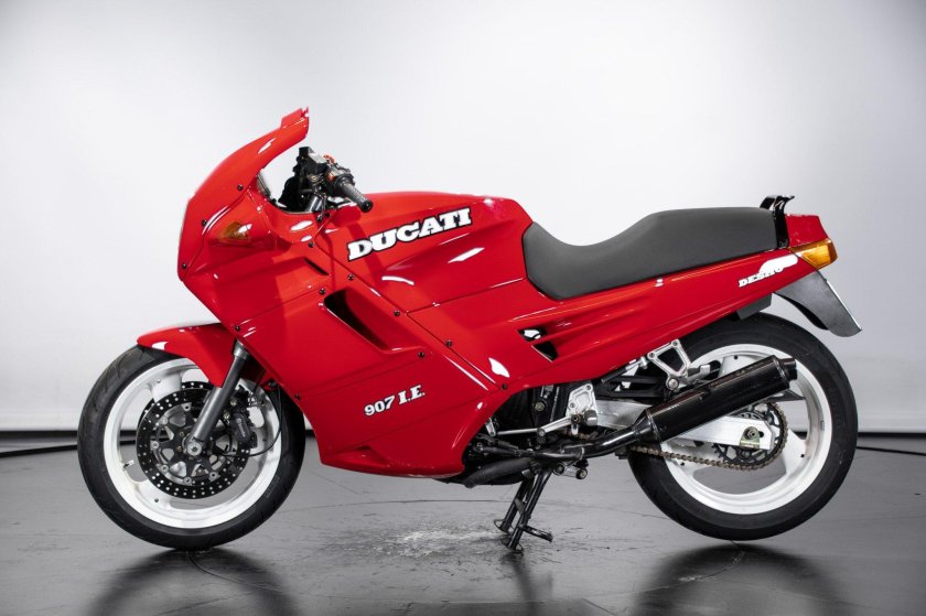 Ducati paso