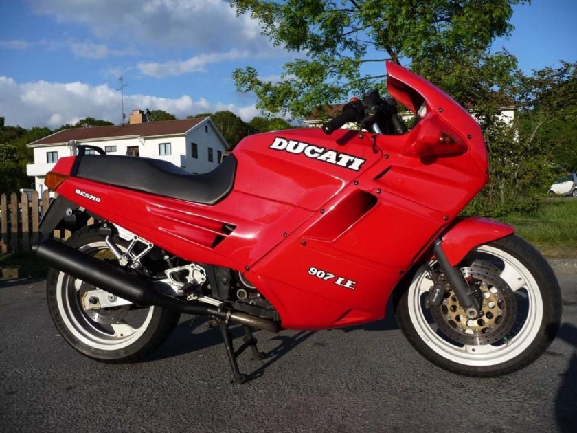 Ducati 907