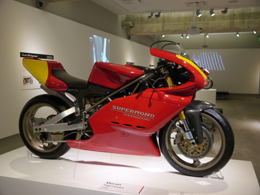 Ducati 888