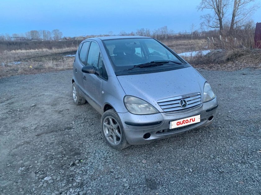 Мерседес а140 1999
