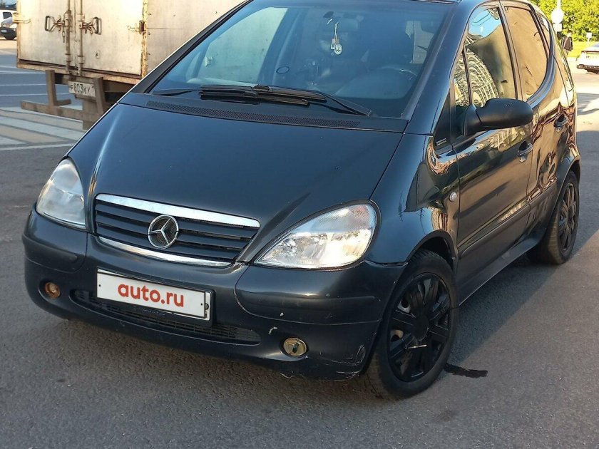 Мерседес а класс 2000