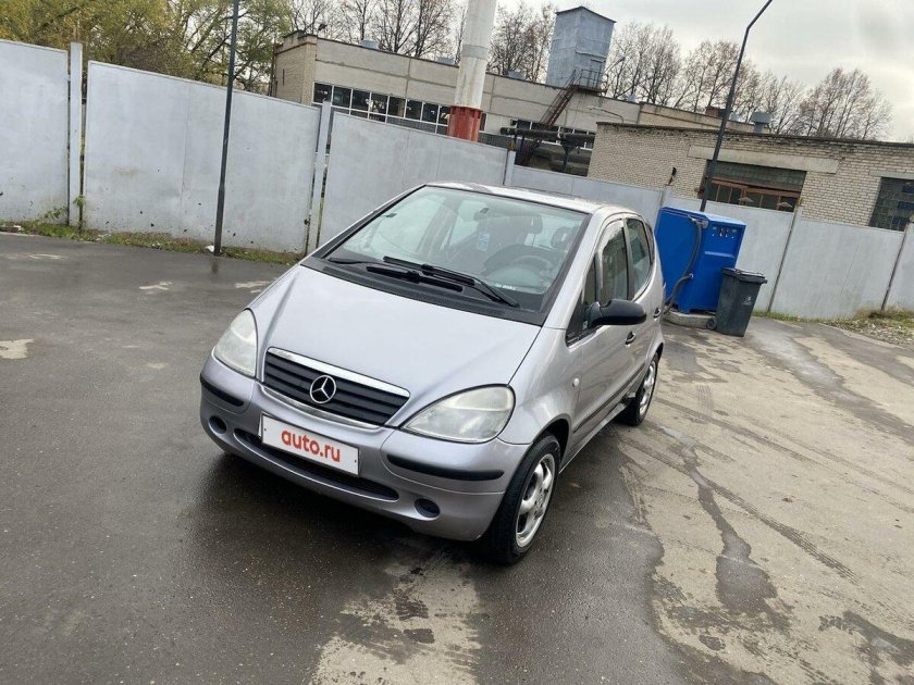 Mercedes-Benz a 220 820 34 89