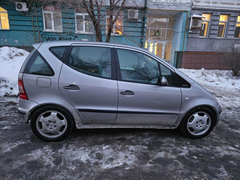 Мерседес а класс 2000