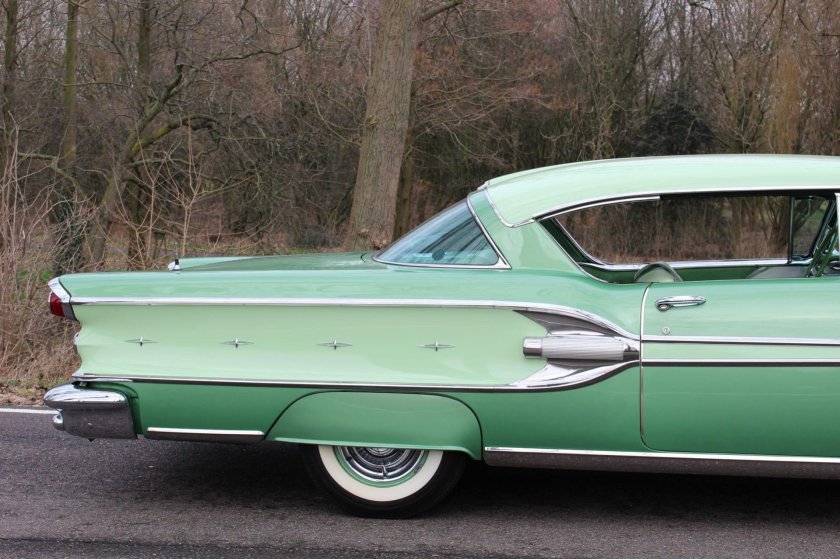 Понтиак Бонневиль 1958