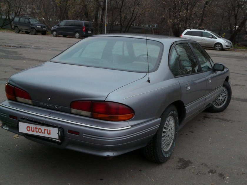 Понтиак бонневиль