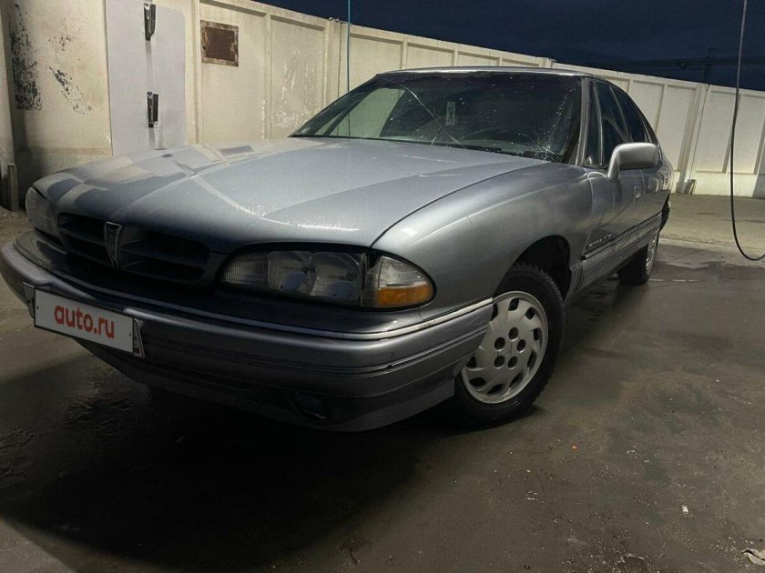 Понтиак бонневиль 1992